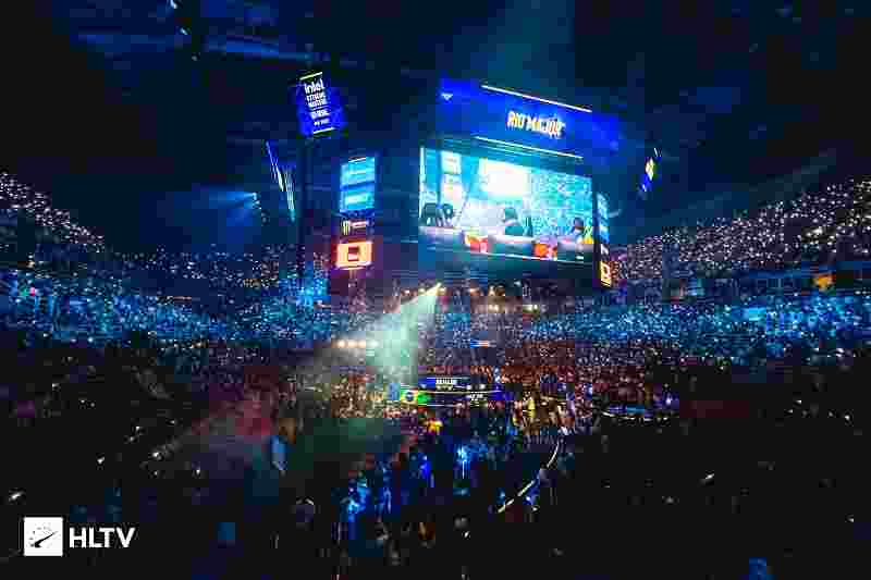 他们通过 他们通过