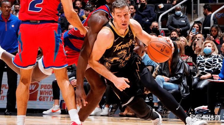 攻防两端的 攻防两端的