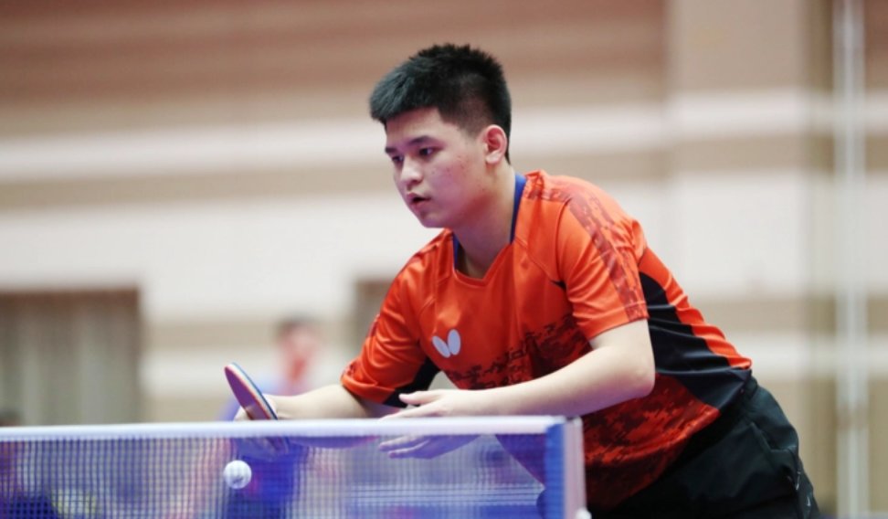 队伍吃下中 队伍吃下中